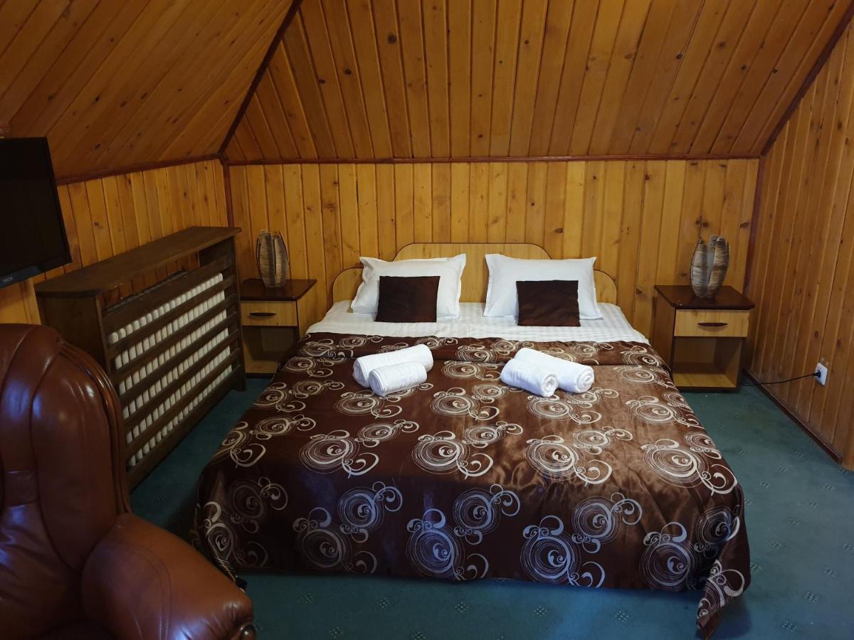 Hotel Bucegi Portile Regatului Пырыул-Рече Экстерьер фото