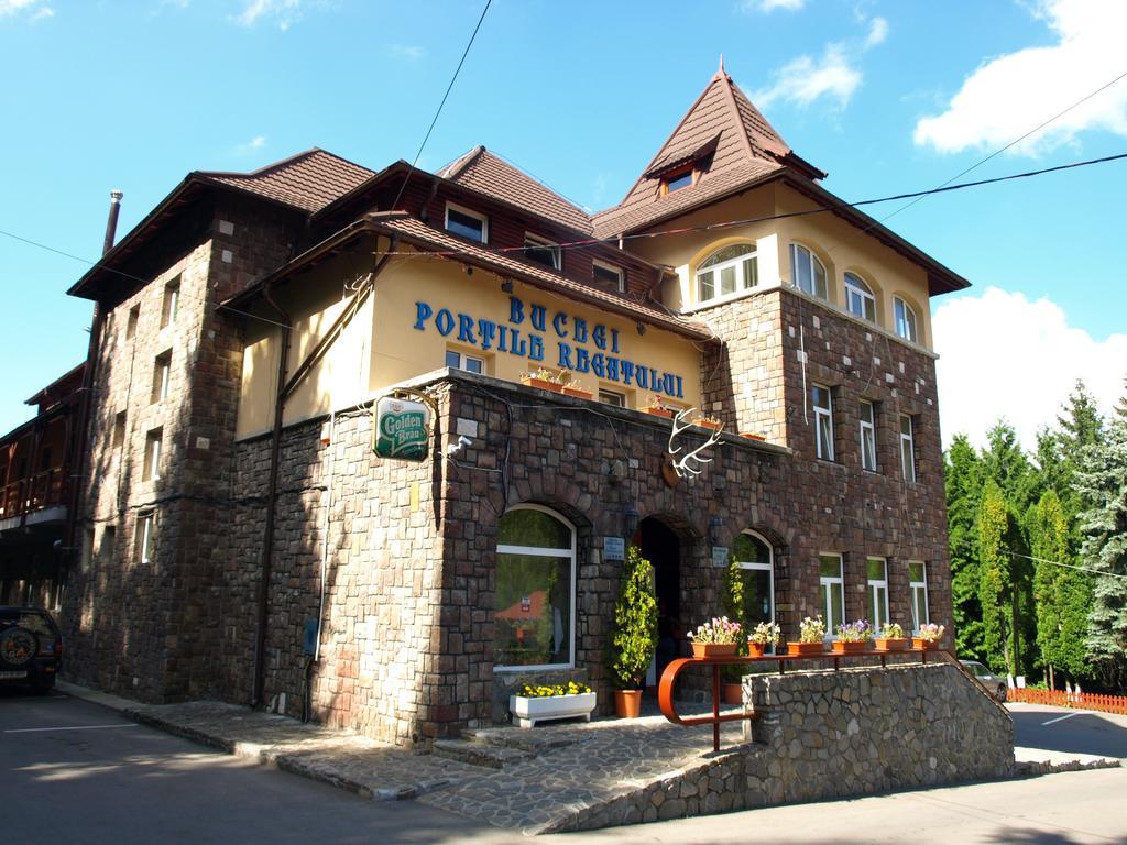 Hotel Bucegi Portile Regatului Пырыул-Рече Экстерьер фото