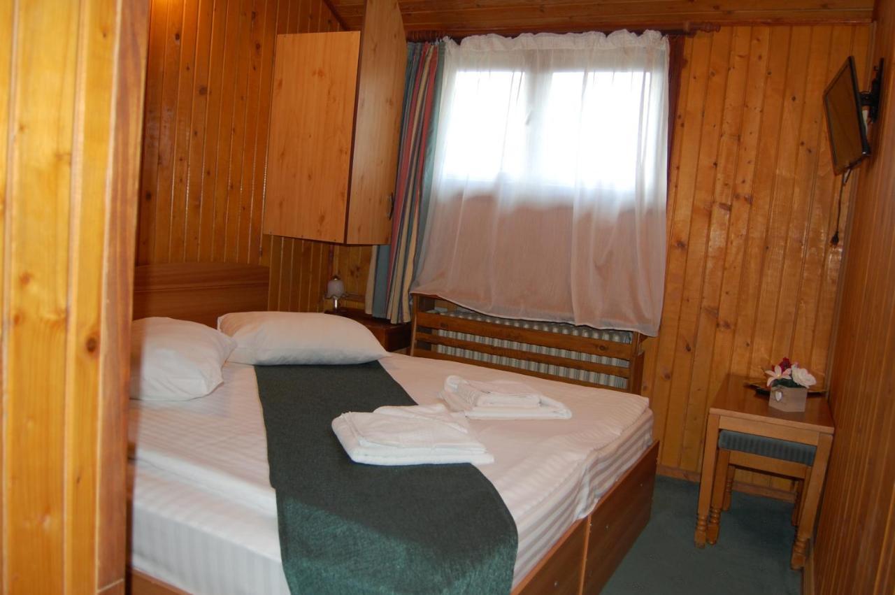 Hotel Bucegi Portile Regatului Пырыул-Рече Экстерьер фото