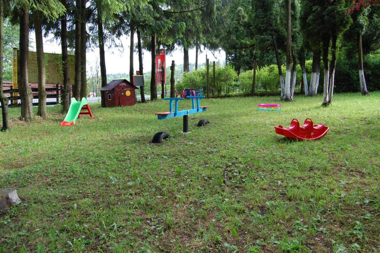 Hotel Bucegi Portile Regatului Пырыул-Рече Экстерьер фото